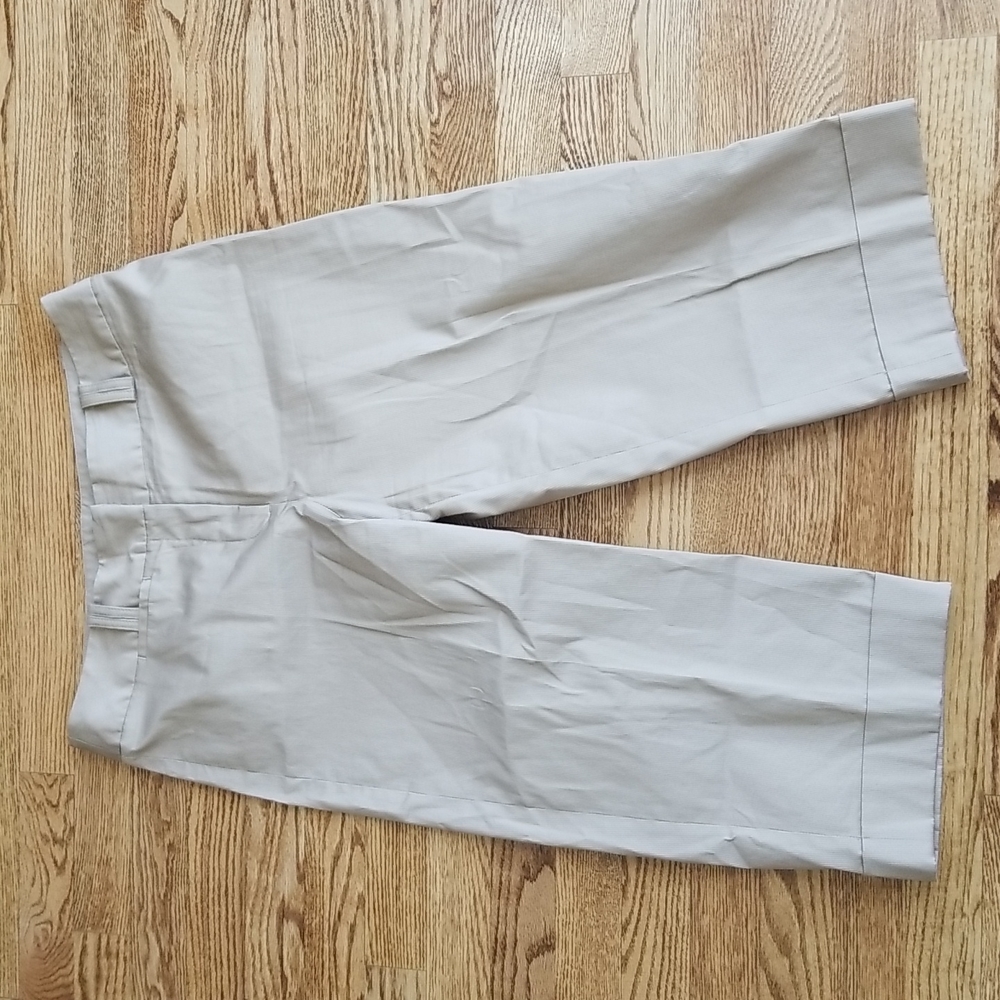(10) Dalia Cotton Blend Tan Capris Neutral Cottagecore Rolled Cuffs Farmhouse